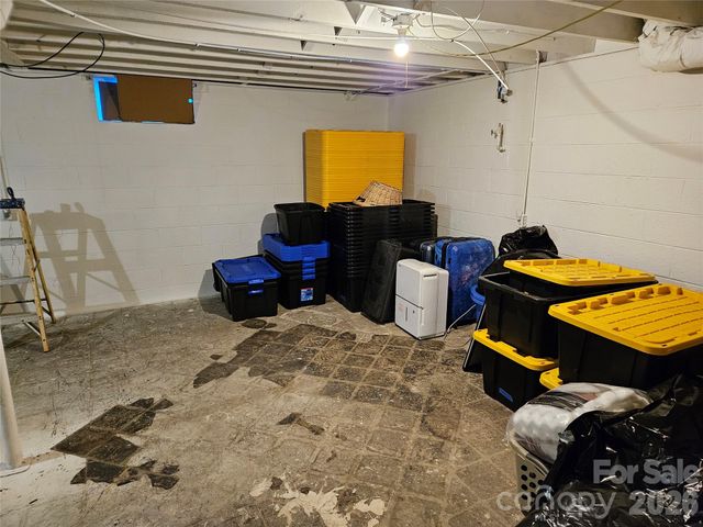 4114 Kendell Place, Hudson, NC 28638