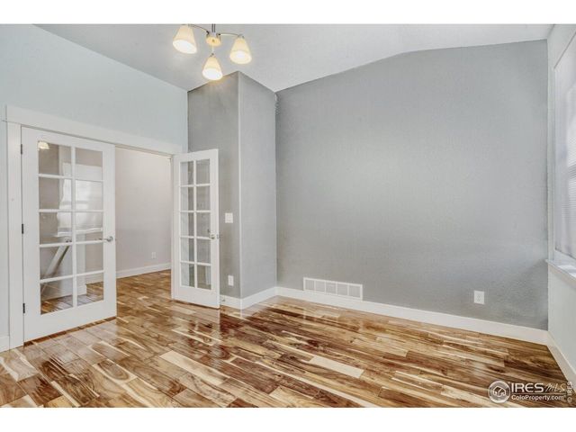 2078 Vineyard Dr, Windsor, CO 80550