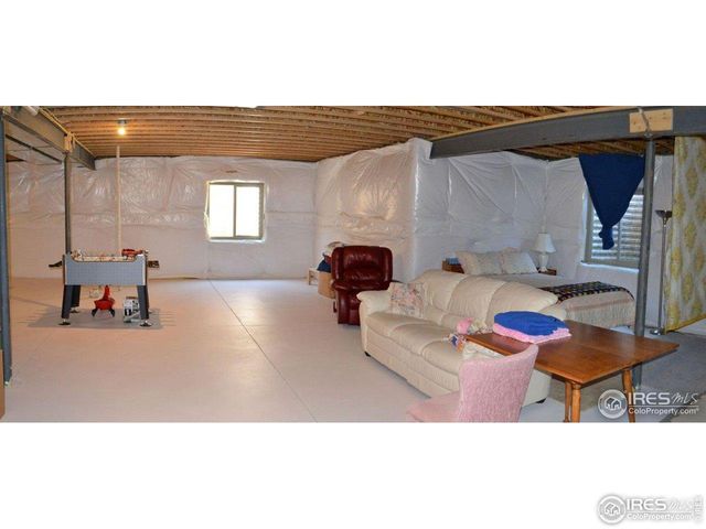 2078 Vineyard Dr, Windsor, CO 80550