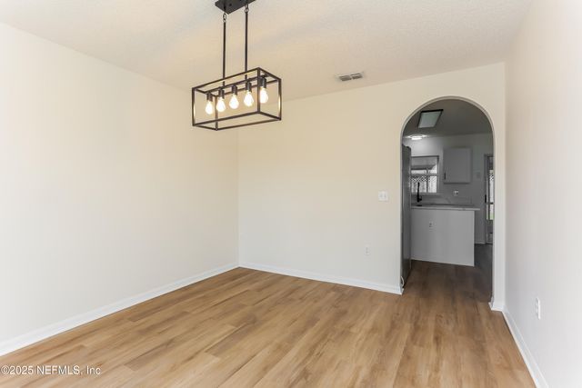 7385 LAWN TENNIS Lane, Jacksonville, FL 32277