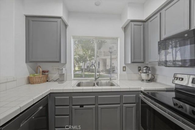 7254 Shoreline Drive 131, San Diego, CA 92122