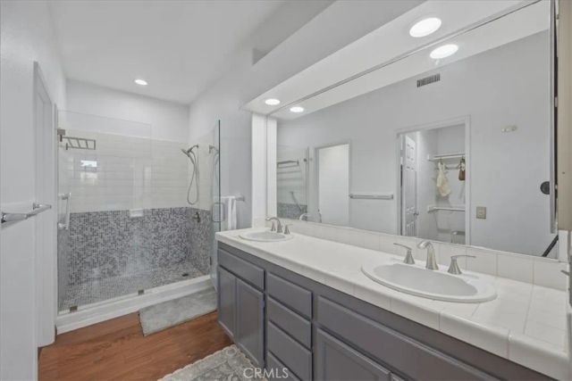 7254 Shoreline Drive 131, San Diego, CA 92122