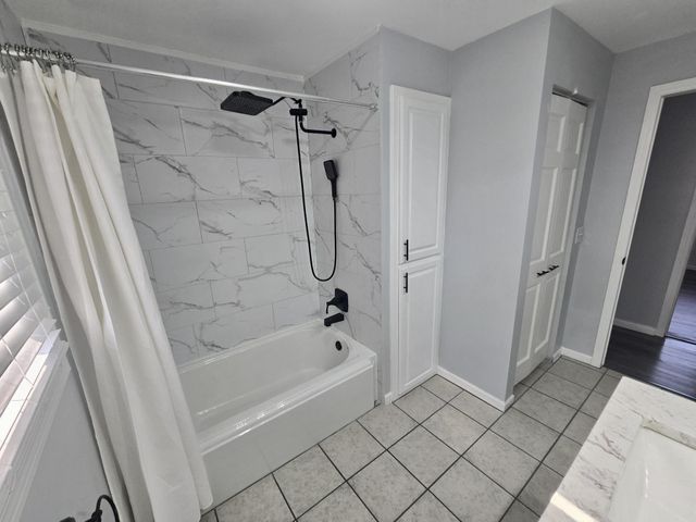 4842 104th Avenue NE, Circle Pines, MN 55014