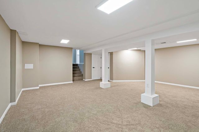 4842 104th Avenue NE, Circle Pines, MN 55014