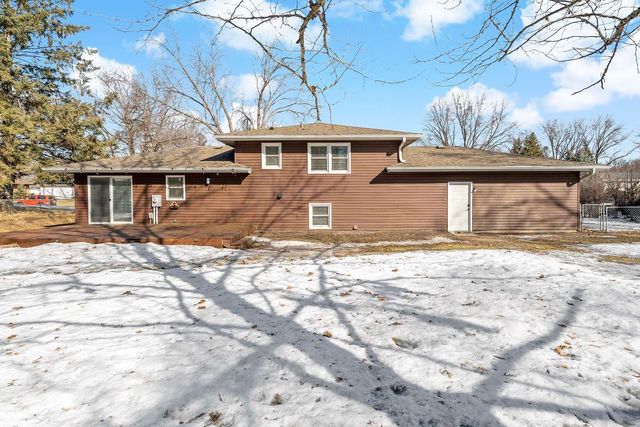 4842 104th Avenue NE, Circle Pines, MN 55014