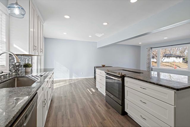 4842 104th Avenue NE, Circle Pines, MN 55014