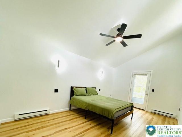 1225 Country-Place Drive, Coolbaugh Twp, PA 18466