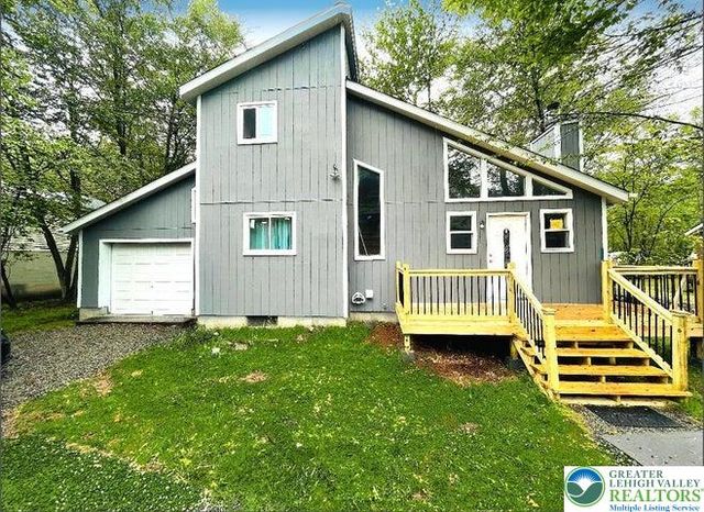 1225 Country-Place Drive, Coolbaugh Twp, PA 18466