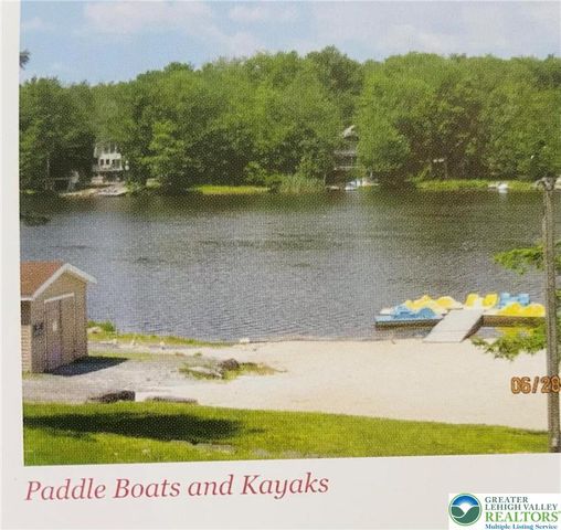 1225 Country-Place Drive, Coolbaugh Twp, PA 18466