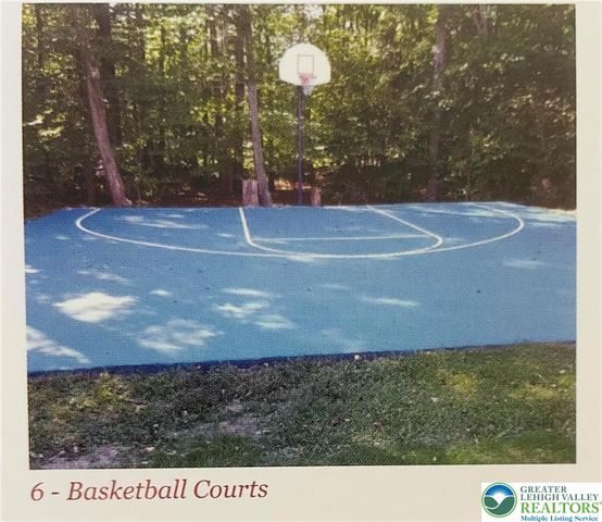 1225 Country-Place Drive, Coolbaugh Twp, PA 18466