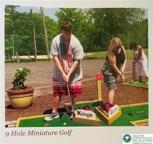 1225 Country-Place Drive, Coolbaugh Twp, PA 18466