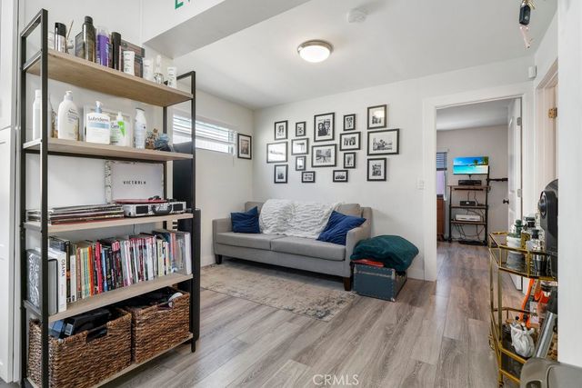 5614 Calhoun Avenue, Sherman Oaks, CA 91401