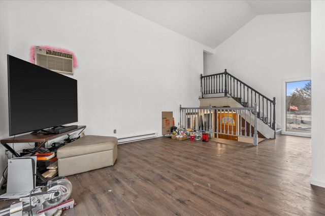 W277S8860 Lakeside DRIVE, Mukwonago, WI 53149