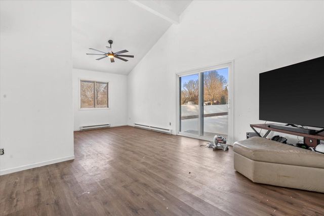 W277S8860 Lakeside DRIVE, Mukwonago, WI 53149