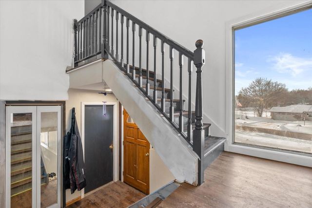 W277S8860 Lakeside DRIVE, Mukwonago, WI 53149