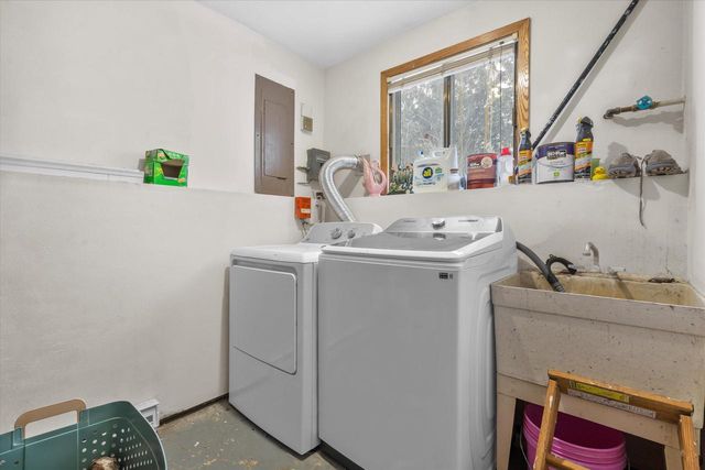 W277S8860 Lakeside DRIVE, Mukwonago, WI 53149