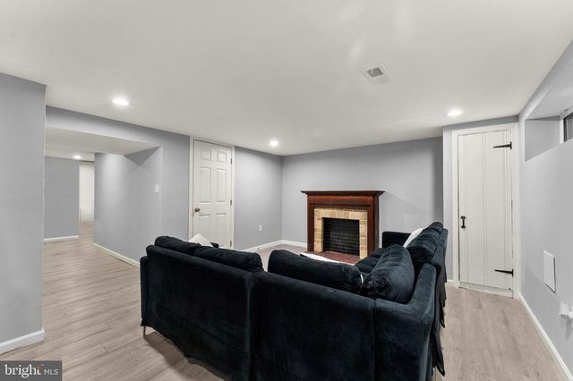 4527 NORTHWOOD, Baltimore, MD 21239