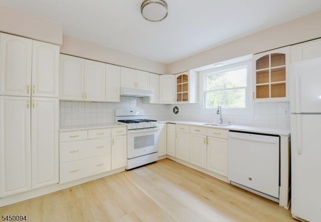 1018 Papen Rd, Bridgewater Twp., NJ 08807