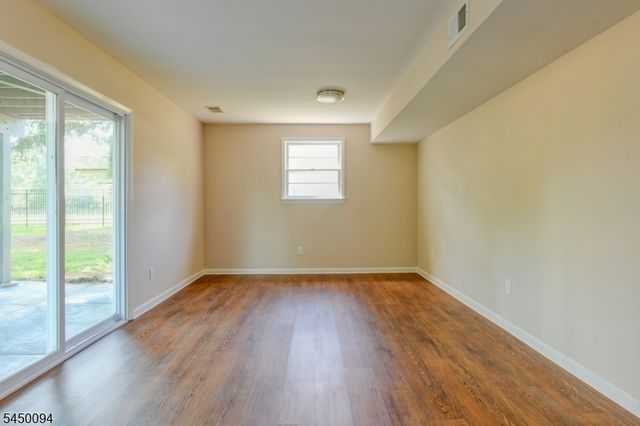 1018 Papen Rd, Bridgewater Twp., NJ 08807