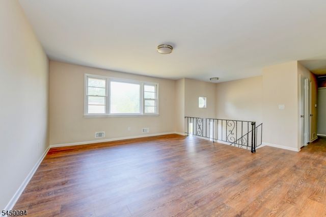 1018 Papen Rd, Bridgewater Twp., NJ 08807