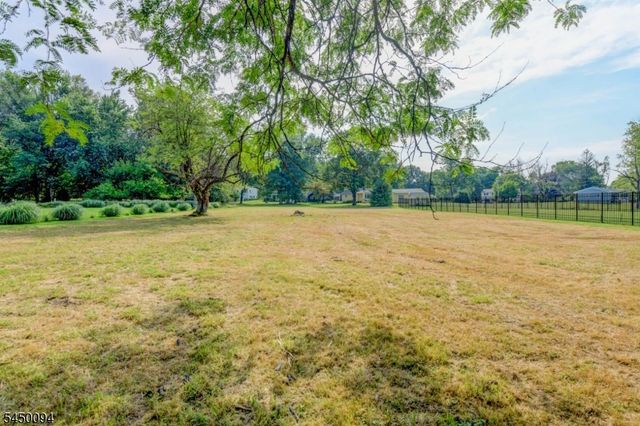 1018 Papen Rd, Bridgewater Twp., NJ 08807