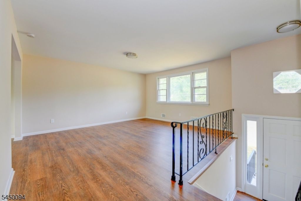 1018 Papen Rd, Bridgewater Twp., NJ 08807 — photo 3