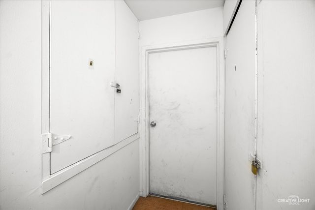 2928 Roberts Drive 8, Woodridge, IL 60517