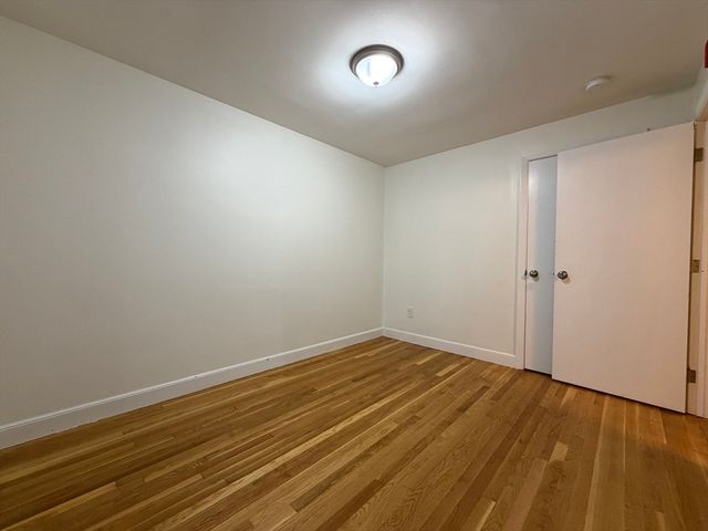 15 Park Avenue 5, Foxboro, MA 02035