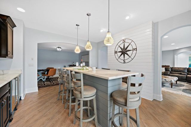 W356N5136 Lakeshore DRIVE, Oconomowoc, WI 53066
