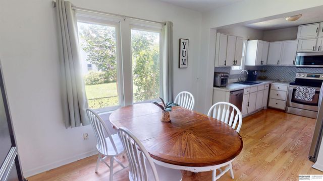 425 E 12th Street, Fremont, NE 68025