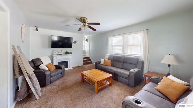 425 E 12th Street, Fremont, NE 68025