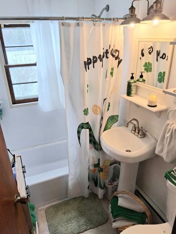 179 Back River Road, Bedford, NH 03110