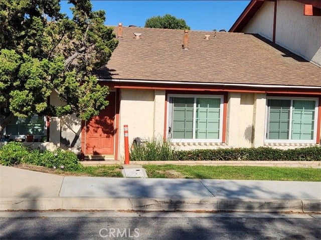17564 Orange, Yorba Linda, CA 92886