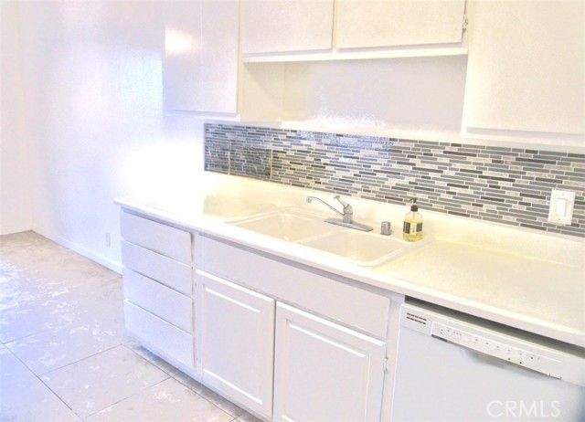17564 Orange, Yorba Linda, CA 92886