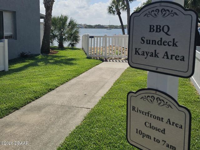 415 N Halifax Ave Apt 216, Daytona Beach, FL 32118