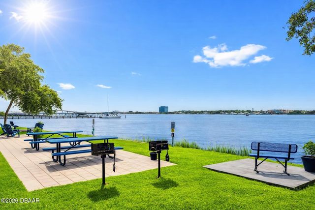 415 N Halifax Ave Apt 216, Daytona Beach, FL 32118