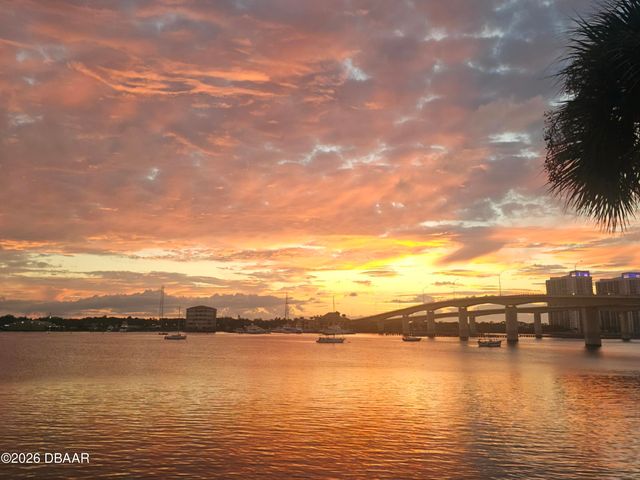 415 N Halifax Ave Apt 216, Daytona Beach, FL 32118