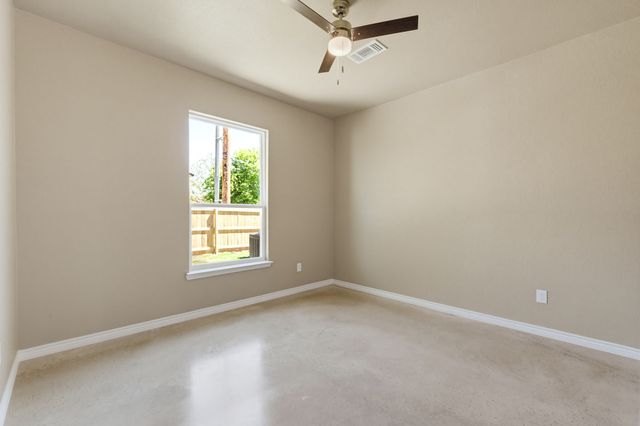 408 W Avenue C, Copperas Cove, TX 76522