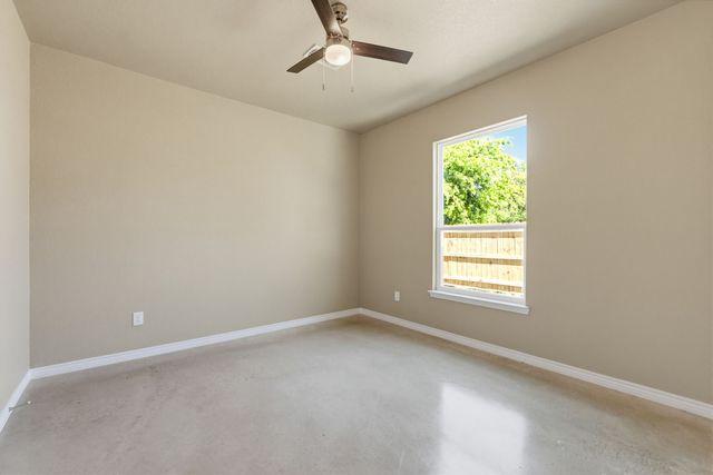 408 W Avenue C, Copperas Cove, TX 76522