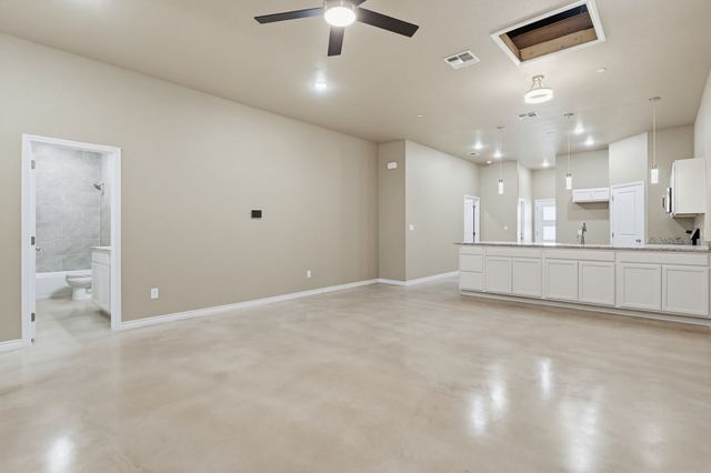 408 W Avenue C, Copperas Cove, TX 76522