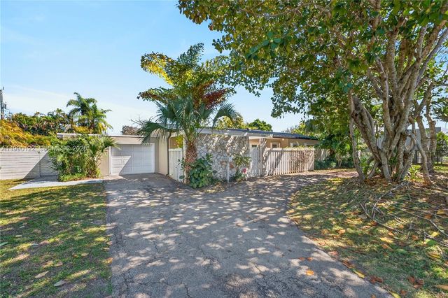 12935 SW 81st Avenue, Pinecrest, FL 33156