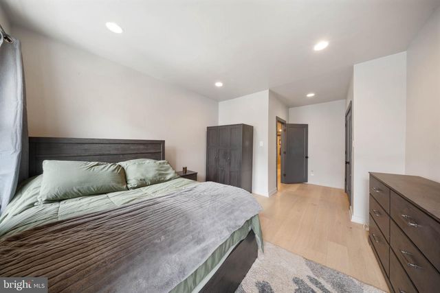 1932 E YORK ST, Philadelphia, PA 19125