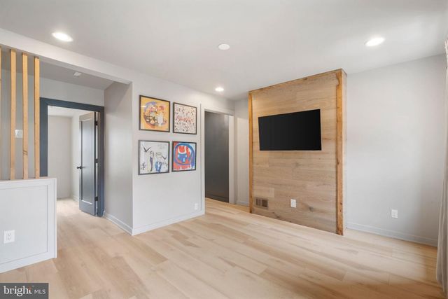 1932 E YORK ST, Philadelphia, PA 19125