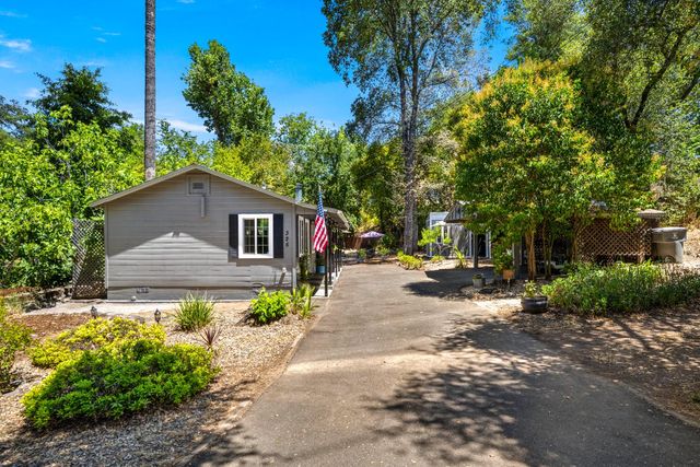 325 Union St, Auburn, CA 95603