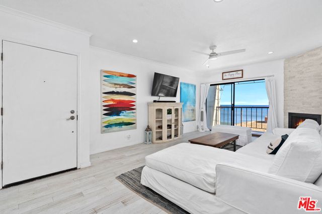 26668 Seagull Way D203, Malibu, CA 90265