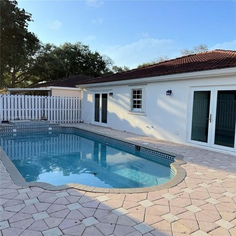 9130 NW 193rd St, Hialeah, FL 33018