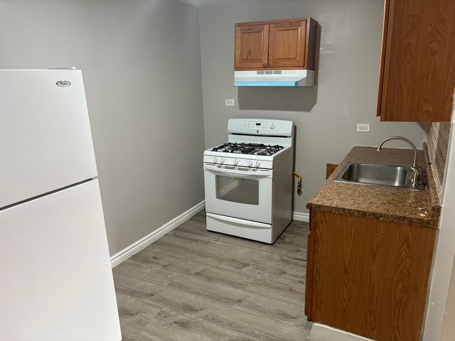 1930 S Cicero Avenue 309, Cicero, IL 60804