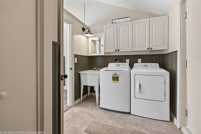 6811 116th Avenue, Fennville, MI 49408