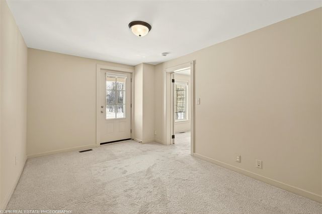 6811 116th Avenue, Fennville, MI 49408