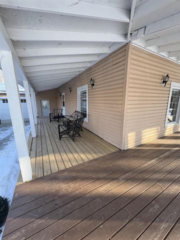 6811 116th Avenue, Fennville, MI 49408